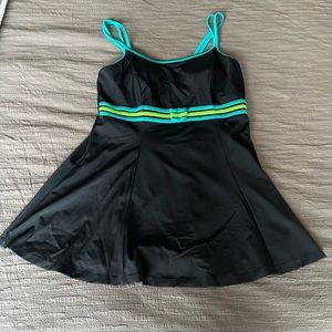 One piece swim suit